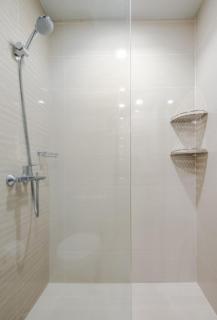 Modern 1 BR in BGC with Balcony - Manila - 1