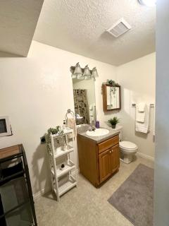 Hawaiian Sunshine in Provo, Utah - 7