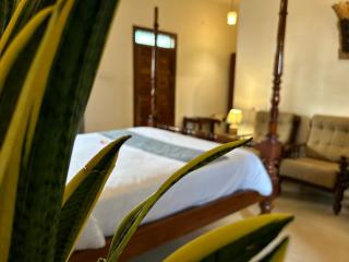Santa Maria - A Premium Boutique Homestay by the Sea I Trivandrum Airport 1mile - Thiruvananthapuram - 3