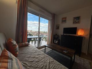Charmant appartement avec terrasse dans résidence avec piscine à Ciboure - FR-1-239-1107 - Ciboure - 3