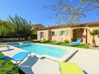 Villa agréable près d'Avignon avec piscine privative et WiFi - FR-1-708-85 - Avignon - 0