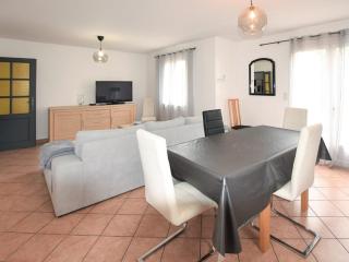 Villa agréable près d'Avignon avec piscine privative et WiFi - FR-1-708-85 - Avignon - 4