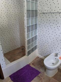 La Passe Guesthouse Self Catering Bungalow - 2