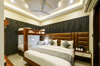 New Frontier - 2 Mins from OLD Delhi Railway Station & Chandni Chowk - New Delhi - 7
