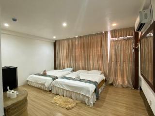 Palm Rise 2 x Amanzara Resort Family Room - Panglao - 1