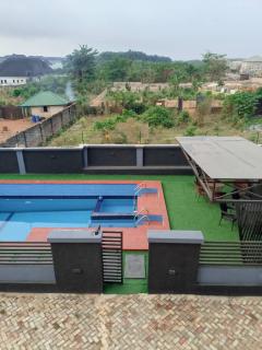 VinRues Apartment and Suites - Benin City - 8