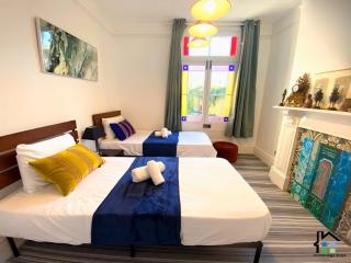 Cambridge Stays 3BR house, easy walk to city center, 2 showers, garden, 2 free parking spaces - Cambridge - 2