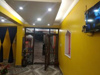 Hotel Chandrakala Regency 300 meters from Dhanbad Railway - Dhanbād - 1