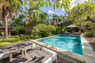 Cove Urbanest Inn - Seminyak - 6