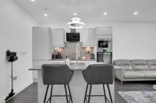 Skyline Studios Tower Bridge - London - 0