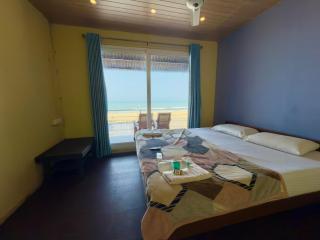 Wave n’ sea beach cottage - 4