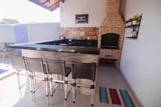 Linda casa 4 suítes piscina garagem 3 carros área gourmet com churrasqueira - Peruíbe - 8