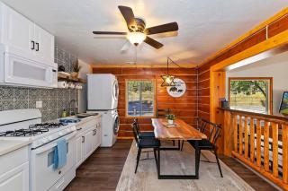 Brother Bear Cabin - Big Bear City - 2