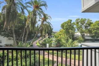Peaceful Views and Close to Beach - Naples - 6