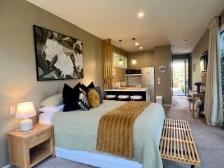 5-Star Boutique Retreat! Hot pool! Amazing view! - Queenstown - 2