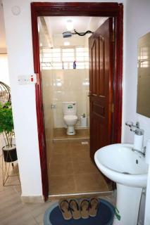 Eden Homes Lake Views Nakuru Section 58 Minimalist - Nakuru - 1