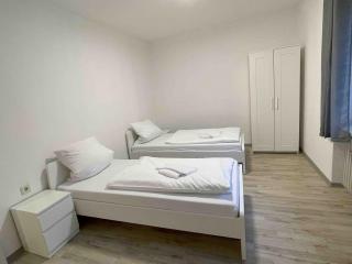 SAD902 Große Monteurwohnung Übergangswohnung - 3