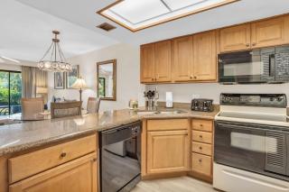 First Floor With Lake Views - Naples - 6