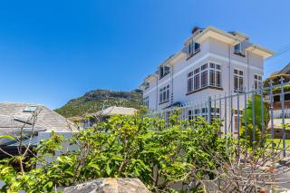 Wavescape Oceanview Escape - Muizenberg - 5