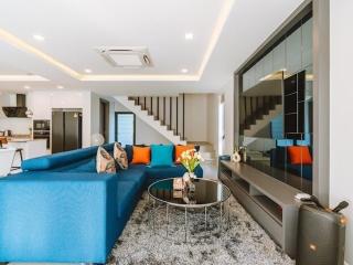 Luxury Villa 4BDS Jomtien - 1