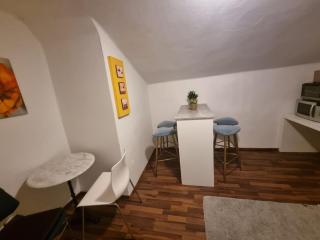 Salzburg living with free parking - Guggenthal - 1