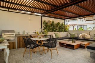 w* Breathtaking 3BR w Terrace in Barranco - Lima - 0