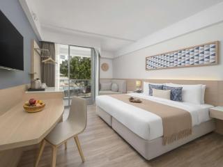 Andaman Beach Hotel Phuket - Handwritten Collection - Strand Patong - 7
