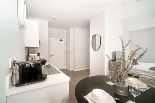 Modern Studio Apartment in Waterloo Liverpool - Liverpool - 2