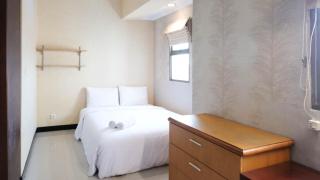 Extra Spacious and Homey 2BR at Kondominium Puncak Marina Apartment By Travelio - 3