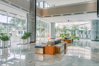 Elegant and Nice 1BR at The Smith Alam Sutera Apartment By Travelio - Tangerang - 1