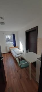 Low Budget Hostel Rooms Eversbuschstr 74 - Monaco di Baviera - 4