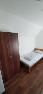 Low Budget Hostel Rooms Eversbuschstr 74 - Monaco di Baviera - 5