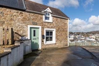 Hill Cottage - Spectacular Sea Views Parking - 4