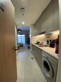 Largest Studio Apartment near Downtown - 622 - 6