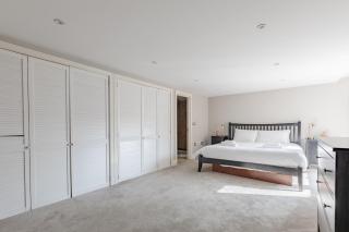 Stunningly Spacious 4BD Home Clapham North - London - 5