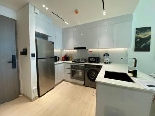 Fully Furnished 1 Bedroom Apartment - 6