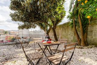 HostWise - Stylish Sunny Flats - Porto - 7