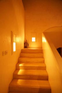 Olmaroroi House - - 9