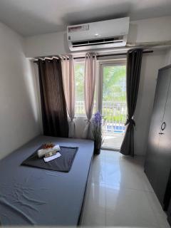 Unistay SHORE Residence amazing pool view - Manila - 6
