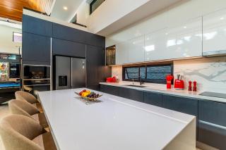 Noi's Villa - Cozy & Modern, 15Min walk to Kamala Beach - Phuket - 2