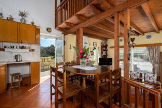 Yannis Place - 7
