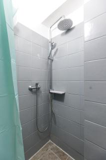 Turquoise Apartment - Budapest - 4