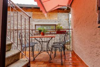 LA CORTE DELLA CARLA - cozy home in the old court - Lierna - 1