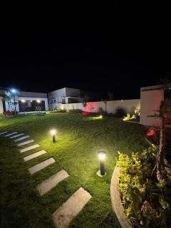 Alish Villa - Relax in 2BHK Luxe Villa with Private Pool - Hosūr - 3
