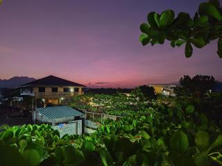 Calishores Beachfront Resort - Morong - 3
