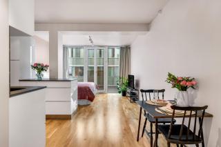 City Center Apartment - 8