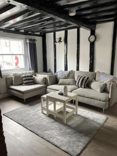 Tidal Walk Cottage by the Sea - Harwich - 9