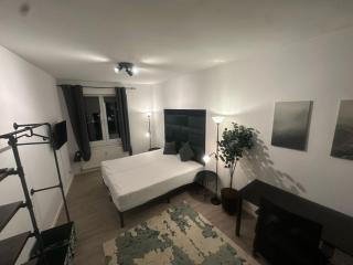 Central and top connection - Hannover - 9