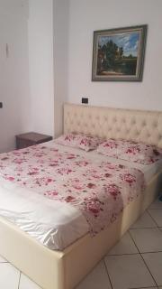 Vicino a Hotel Apolloni - Sarandë - 2