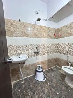 SS KC Rockside Apartments - 3